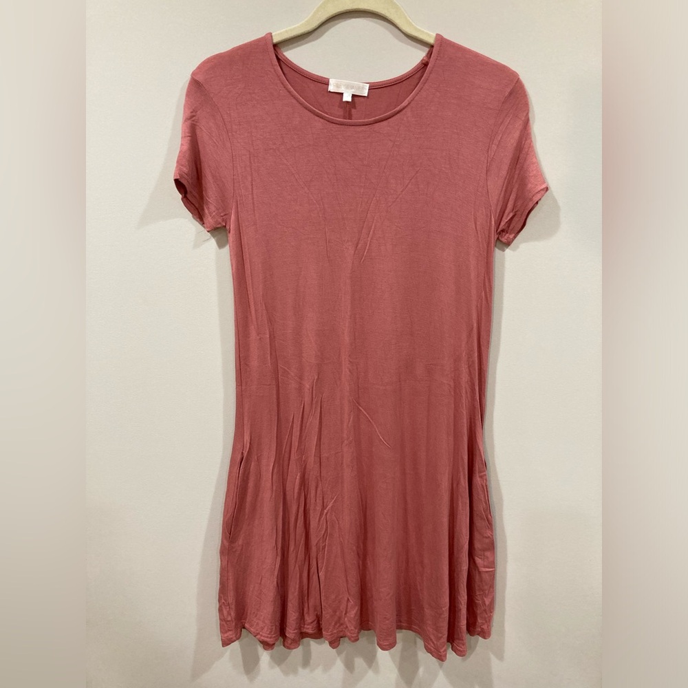 Riley & James Coral Flowy Dress with Pockets Solid Pink
